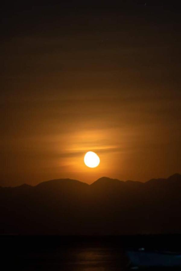 Sebaii Camp السباعى كامب شاطئ الترابين بجوار ويت بالس Vandrehjem Nuweiba` Eksteriør billede